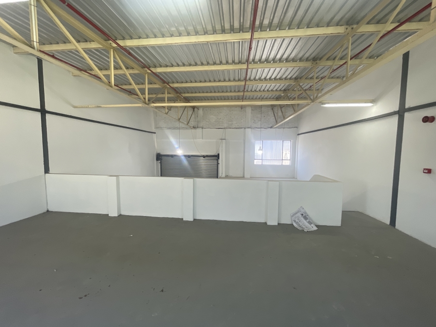 To Let commercial Property for Rent in Blackheath Industrial Western Cape